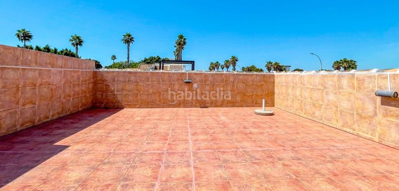 Foto 9e8dfa0c-c789-4520-942a-45cd2da5eb7b. Casa adossada amb aparcament piscina a Centro Alcázares (Los)