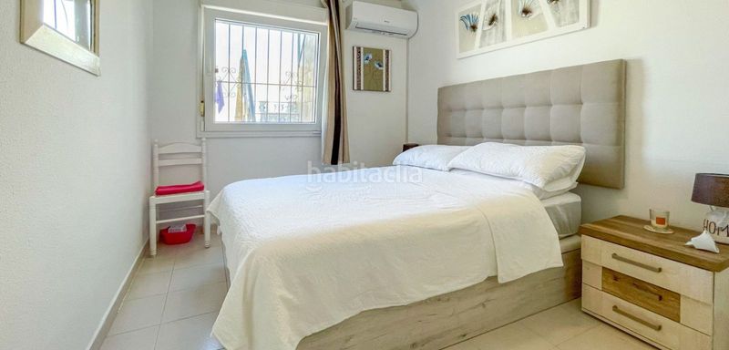 Foto ac8ca188-569b-46f8-8607-b4211400b7f6. Casa adossada amb aparcament piscina a Centro Alcázares (Los)