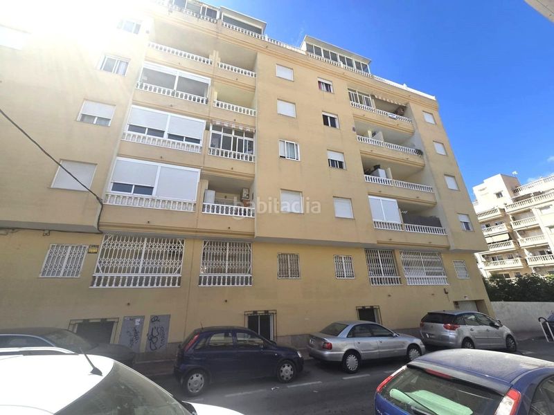 Foto 81ffbeed-531b-4e7b-b0c8-06224b08f283. Apartament amb aparcament piscina a El Molino Torrevieja