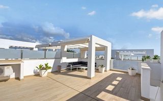 Àtic a Zona Carrefour - Urbanizaciones. Apartamento en torrevieja