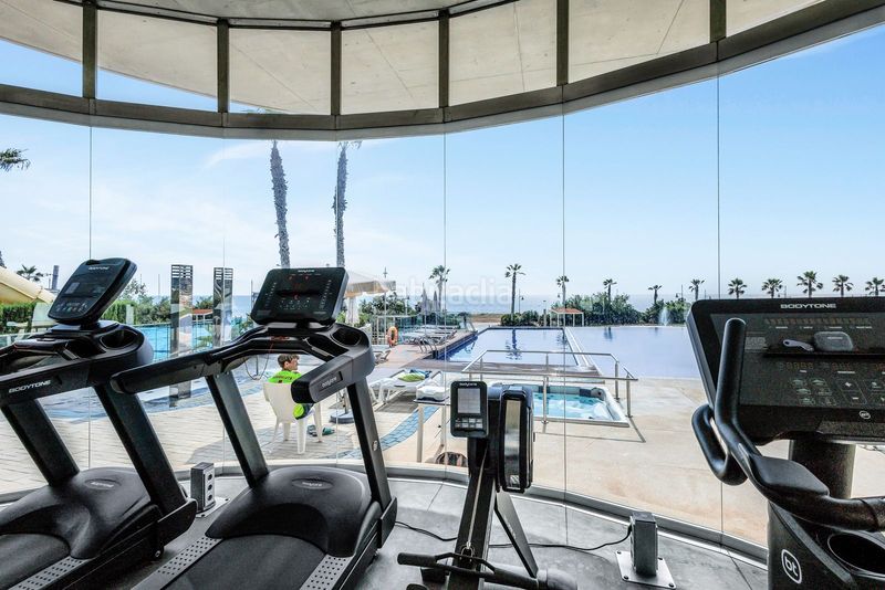 Foto 916c0d7a-8aed-47e7-860f-241df7dd3c33. Apartament amb aparcament piscina a Punta Prima Torrevieja