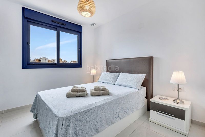 Foto d49dffcd-e1cc-41ec-af4c-d336399023b1. Apartament amb aparcament piscina a Punta Prima Torrevieja