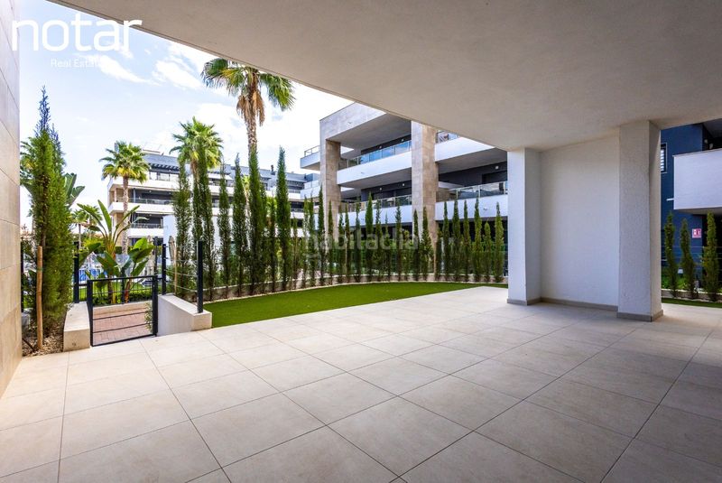 Foto 20990f36-f17f-42ff-8be3-8d1022991969. Apartament amb piscina a Playa Flamenca Orihuela