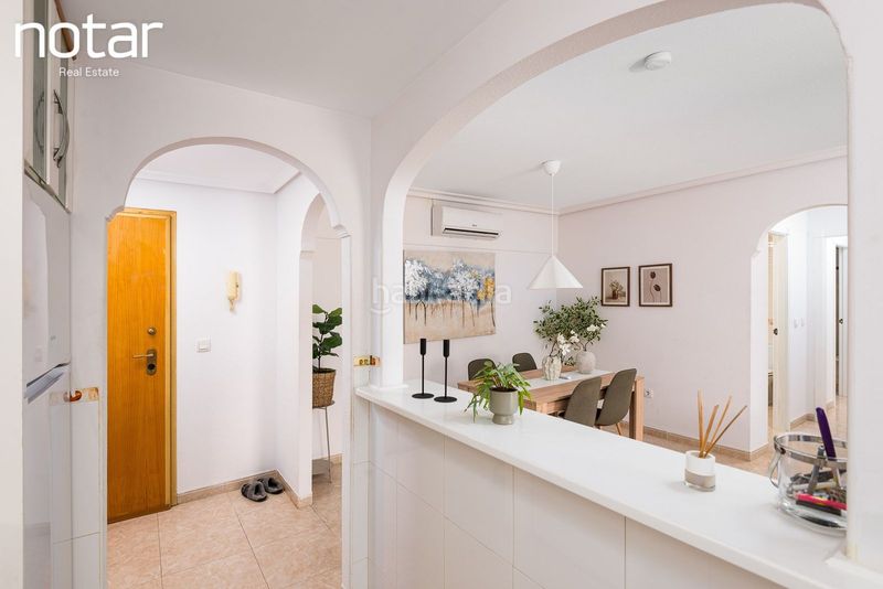 Foto f97d65b8-461a-452f-bf0f-ed9d1c35c751. Apartament amb piscina a Playa Flamenca Orihuela
