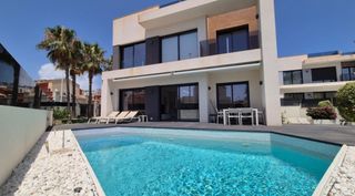 Chalet  N/a. Casa en aguas nuevas
