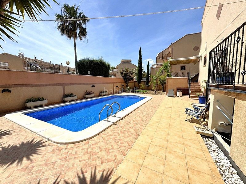 Foto 9b75ef56-bc8f-459b-9b5d-be849bcd958e. Casa adossada amb aparcament piscina a Los Balcones-Los Altos Torrevieja