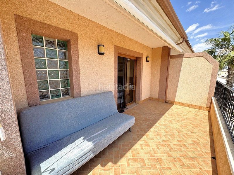 Foto b32bb9a3-170d-40b2-af0a-c06fa36a7b08. Casa adossada amb aparcament piscina a Los Balcones-Los Altos Torrevieja