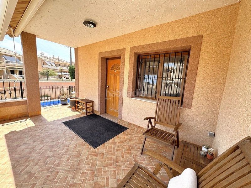 Foto d7a4cd01-a32b-43f9-b13b-49a7a18b9cc8. Casa adossada amb aparcament piscina a Los Balcones-Los Altos Torrevieja