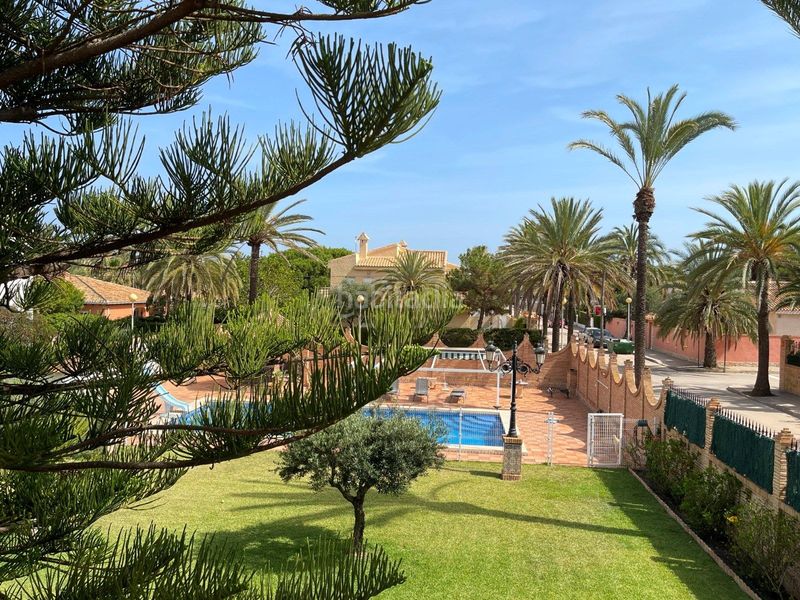Foto 499d8136-efcb-45c7-93ae-e76eb8fab476. Chalet villa independiente cerca del mar! en La Regia Orihuela