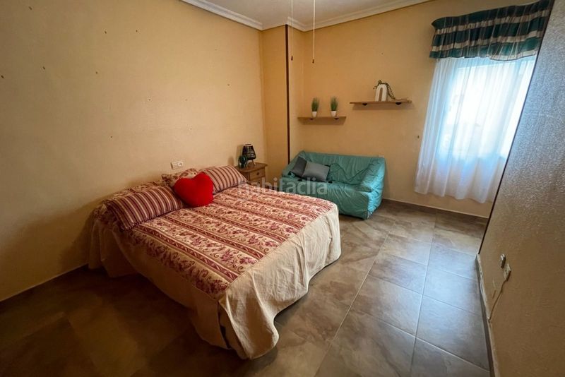 Foto bf656c90-7a64-44c7-8433-cfe51c04405b. Casa adossada a San Miguel de Salinas