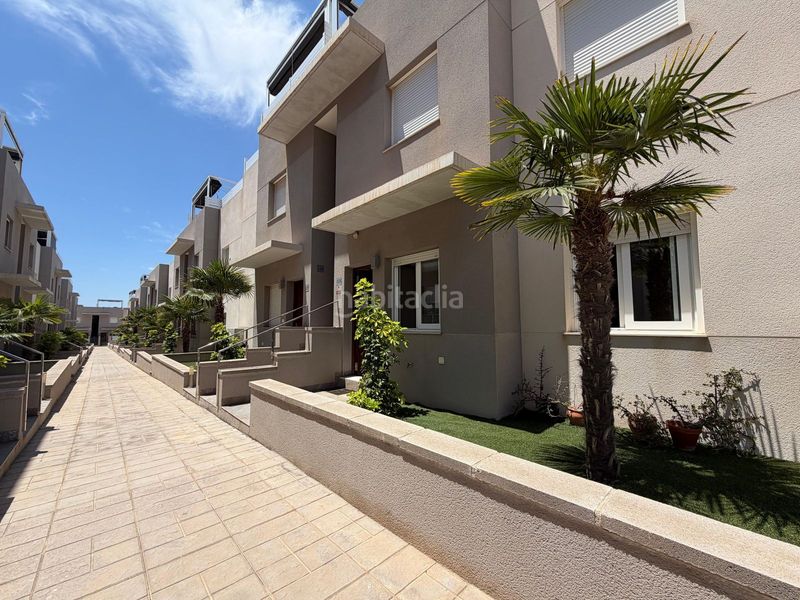 Foto 17e160d7-207a-45c0-89ee-d8e1dbf2e347. Apartament amb aparcament piscina a Aguas Nuevas Torrevieja