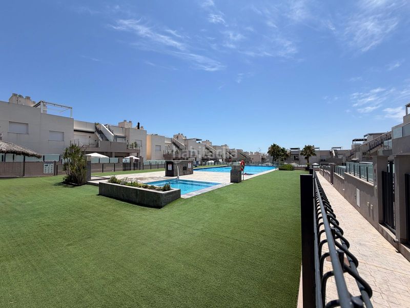 Foto 5c5dee1d-6e1a-4e1a-bfb0-c49203f16d66. Apartament amb aparcament piscina a Aguas Nuevas Torrevieja