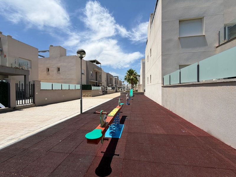 Foto 5d85be63-3206-4b13-afdc-db37904efabe. Apartament amb aparcament piscina a Aguas Nuevas Torrevieja
