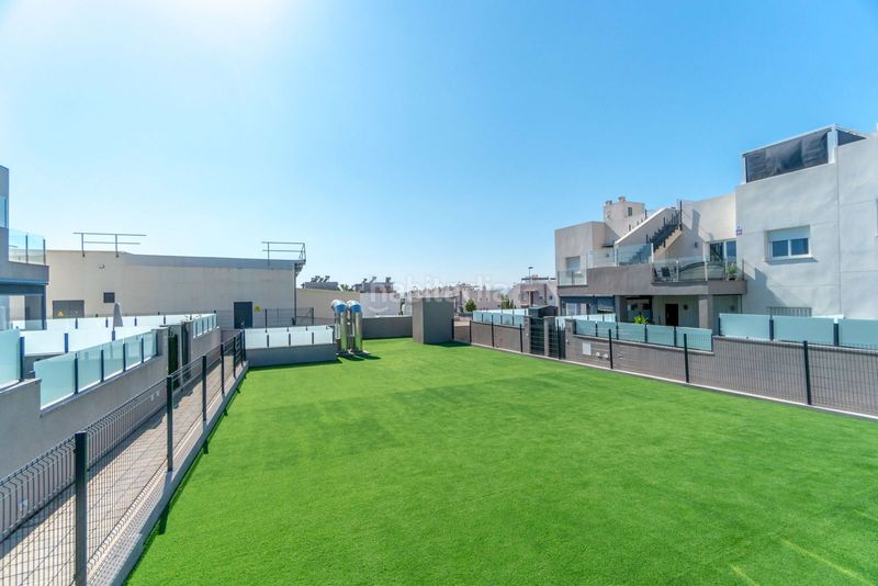 Foto 311c8850-1797-4c86-96fe-285eb6a0f069. Apartament amb aparcament piscina a Aguas Nuevas Torrevieja