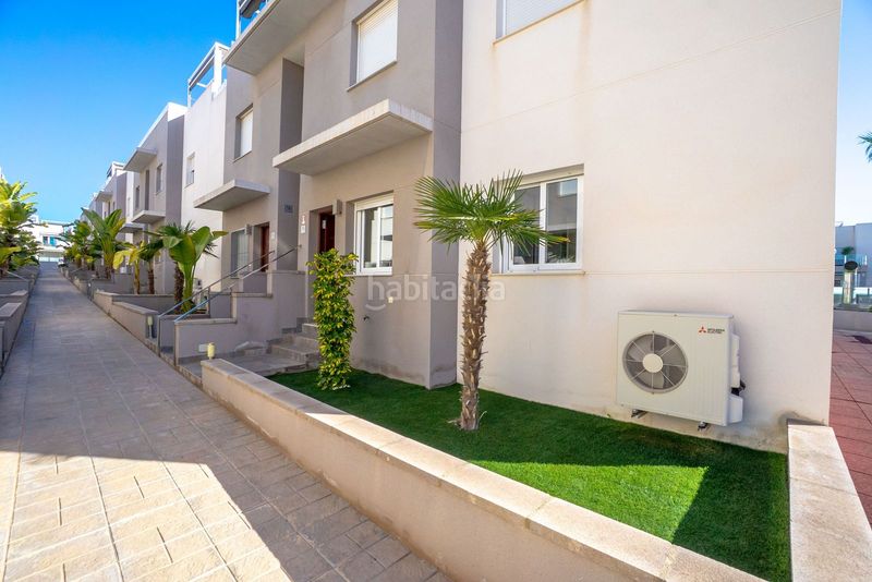 Foto aca4c7dc-8ae4-4624-b370-b5463e44ab93. Apartament amb aparcament piscina a Aguas Nuevas Torrevieja
