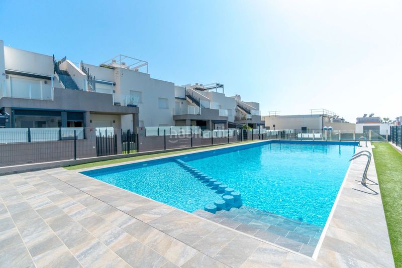 Foto bb6d1cc1-a5f3-4600-baed-50a56d37c60c. Apartament amb aparcament piscina a Aguas Nuevas Torrevieja