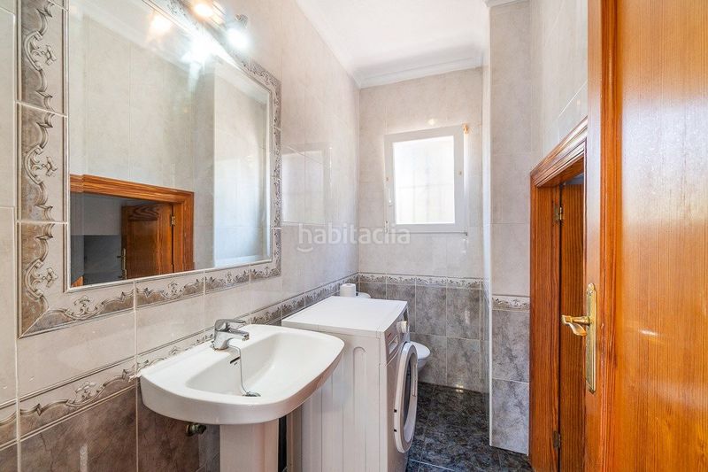 Foto f1c414af-f61b-4db7-b277-8bd02c0bd1b9. Casa adossada amb piscina a Playa Flamenca Orihuela