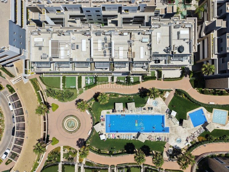 Foto 48918f18-fcc3-4186-ae39-3d7b2911745b. Apartament amb aparcament piscina a Playa Flamenca Orihuela