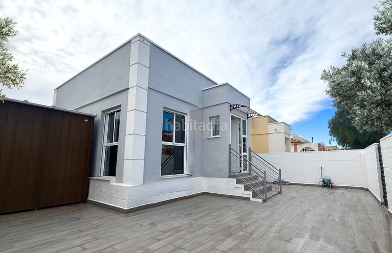 Foto f5b9a16c-a716-449e-9d61-660dc2830943. Casa adossada amb aparcament a Jerónimo y Avileses Murcia