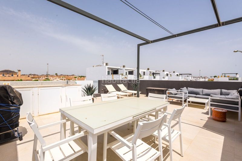 Foto a7dd8025-15c9-49ec-a85f-2687ee01d0a9. Apartament amb aparcament piscina a Torre de la Horadada Pilar de la Horadada