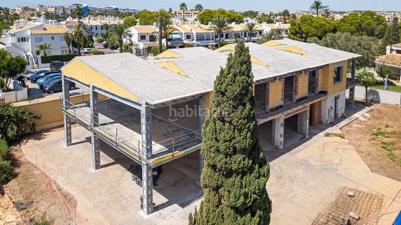 Foto 46890a59-192e-431f-bd0a-67dd807350eb. Xalet amb piscina a La Regia Orihuela
