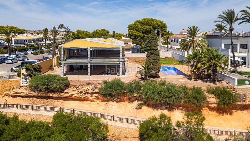 Foto 75131dab-bc81-400a-80bb-e908263244db. Xalet amb piscina a La Regia Orihuela