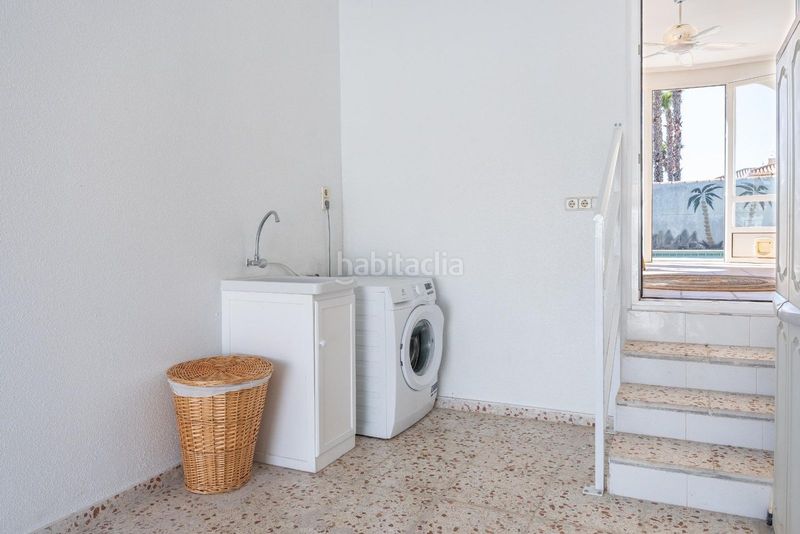 Foto 67ea01b1-3802-4a9d-82fc-460b1d3d447d. Xalet amb aparcament piscina a Playa Flamenca Orihuela