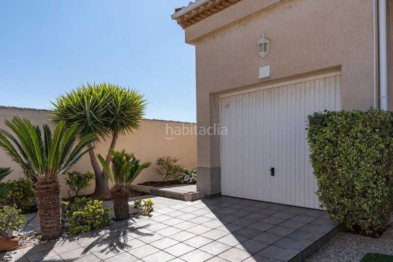 Foto a64ddd05-d779-4666-9786-3fad00ec6406. Xalet amb aparcament piscina a Playa Flamenca Orihuela