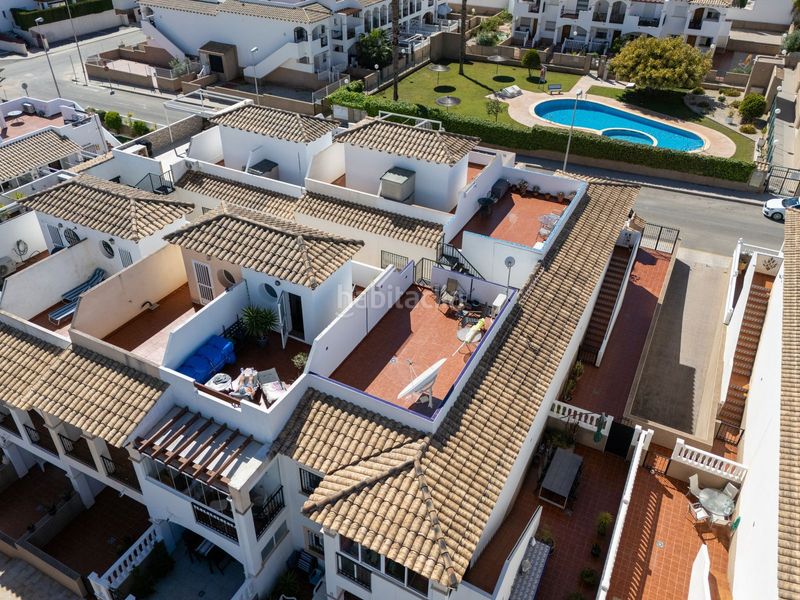 Foto f2b869f2-0897-47e4-bff9-c78e55ff49ce. Casa adossada amb aparcament piscina a Zeniamar - Horizonte - La Campana Orihuela