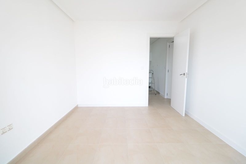 Foto 7f0bc33d-4654-43e4-a12d-efec29934472. Apartament a Puerto Deportivo Torrevieja
