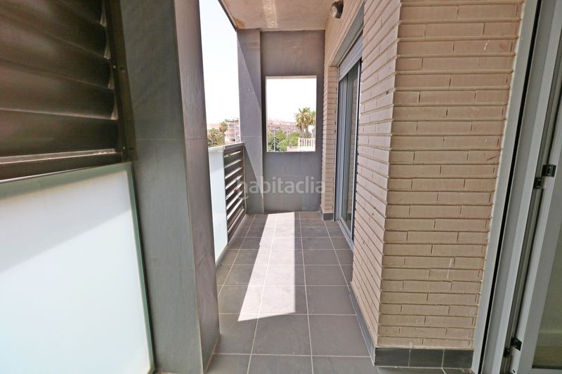 Foto d48c5e32-2aaf-4d8f-a33a-b23198d1880c. Apartament a Puerto Deportivo Torrevieja