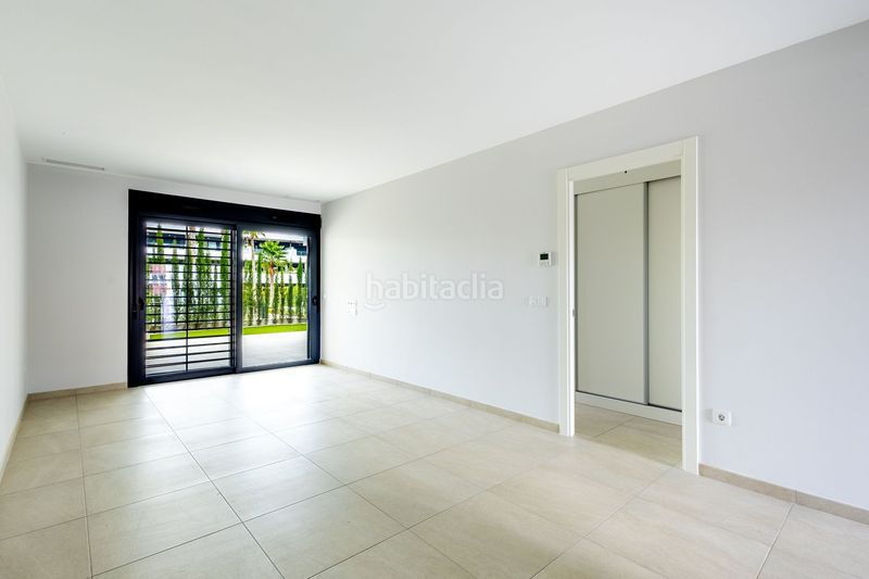 Foto a3f71398-aed1-4fa4-a6b0-c998c58c078c. Apartament amb piscina a Playa Flamenca Orihuela