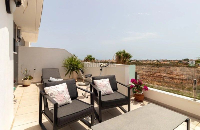 Foto 7d725f6f-0bcf-4d63-98d1-19f3d94fe12f. Casa adossada amb aparcament piscina a Lomas de Campoamor - Las Ramblas Orihuela