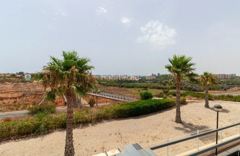 Foto e4fe1d5a-2941-4632-a721-67d70993c6d4. Casa adossada amb aparcament piscina a Lomas de Campoamor - Las Ramblas Orihuela
