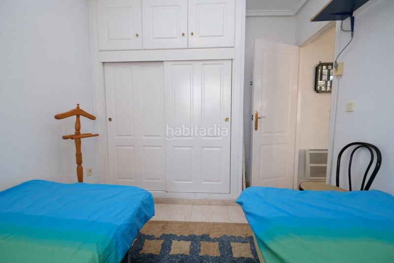 Foto 9a03b8dd-6970-4622-b89b-50731b397526. Apartament amb piscina a Playa Flamenca Orihuela