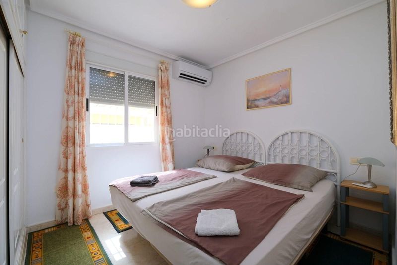 Foto c9be6f4d-88be-47b7-9521-d19d40b15fae. Apartament amb piscina a Playa Flamenca Orihuela