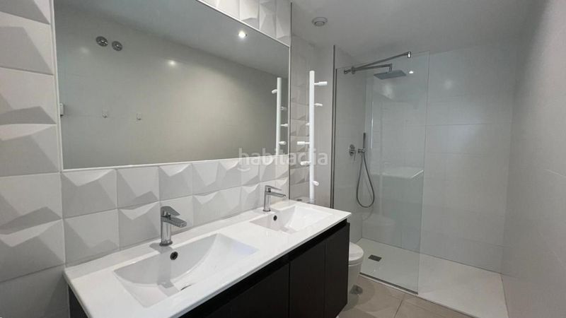 Foto 070f0089-1ef3-49f5-b57f-0d4a87eacfeb. Apartament amb aparcament piscina a Punta Prima Torrevieja