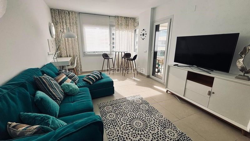Foto 2bc6759c-d88b-4f26-bb16-91a0e88afe41. Apartament amb aparcament piscina a Punta Prima Torrevieja