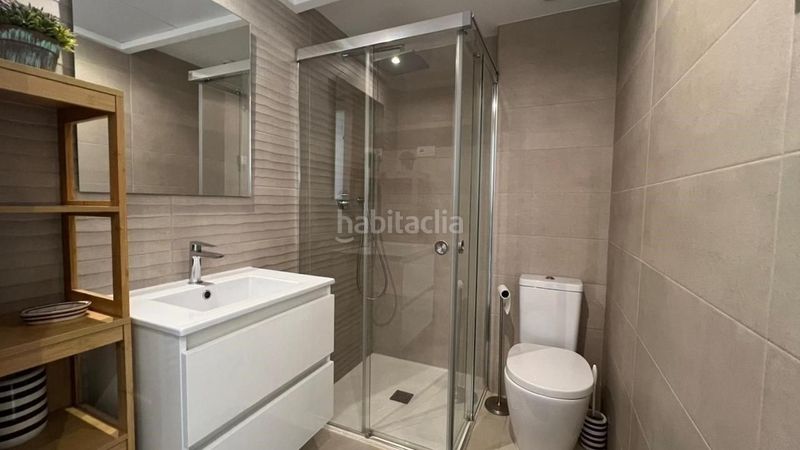 Foto 740c9613-e2f3-4aca-9cc2-59cc332c6dae. Apartament amb aparcament piscina a Punta Prima Torrevieja