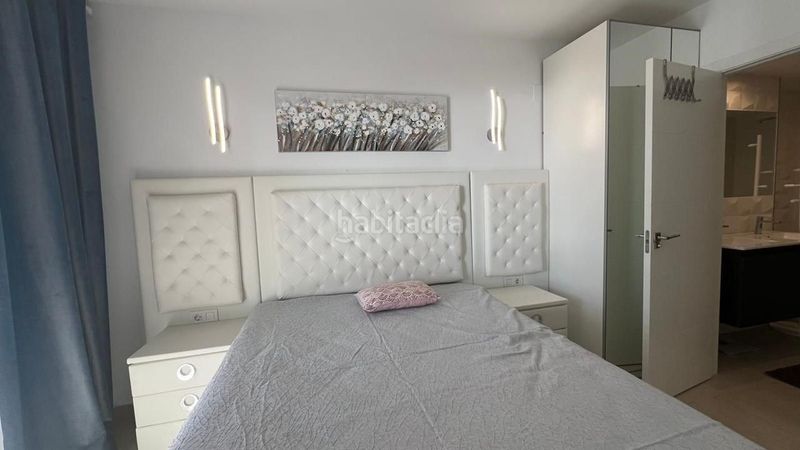 Foto b9b7a15e-7b16-44d8-a85d-0d49bbc5cb16. Apartament amb aparcament piscina a Punta Prima Torrevieja