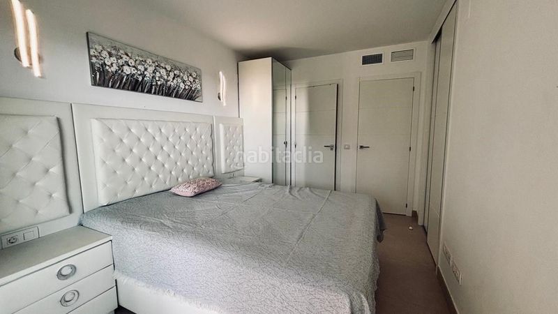 Foto ce38767c-4a4a-4e79-b98f-78915aa7ed48. Apartament amb aparcament piscina a Punta Prima Torrevieja