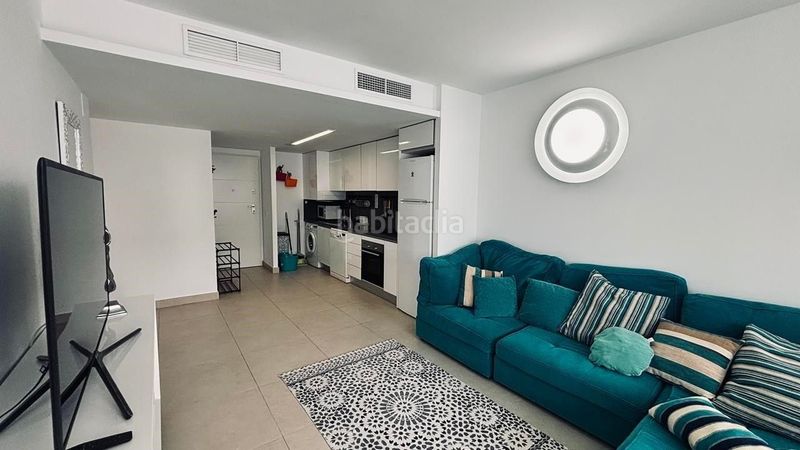 Foto db0ec281-cb68-4f48-a780-0eb824deea96. Apartament amb aparcament piscina a Punta Prima Torrevieja