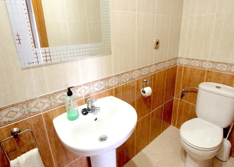 Foto d562f931-ab2c-4606-8390-70a39344e24f. Casa adossada amb piscina a Lomas de Cabo Roig - Los Dolses Orihuela