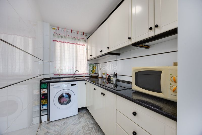 Foto 2716494a-e664-4fb5-a341-ac53c819b920. Apartament amb piscina a Miramar - Torre del Moro Torrevieja