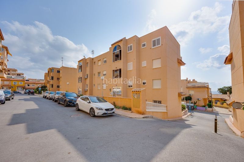 Foto 9d4d76fd-e9ff-4956-9c43-336c362cd8dd. Apartament amb piscina a Miramar - Torre del Moro Torrevieja