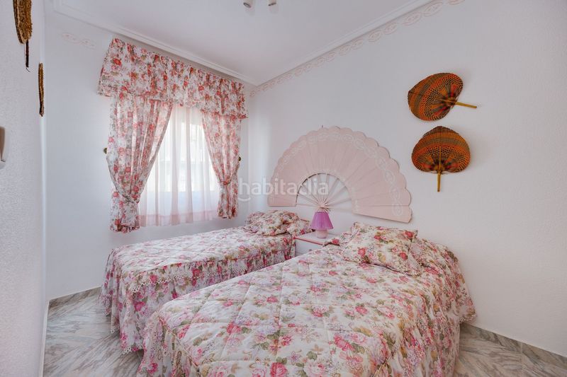 Foto c7cc5f38-7518-4d9a-a9b1-4aeccf7779aa. Apartament amb piscina a Miramar - Torre del Moro Torrevieja