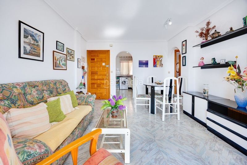 Foto e3eef60e-17c7-45d6-a047-e4f4624e4b4c. Apartament amb piscina a Miramar - Torre del Moro Torrevieja