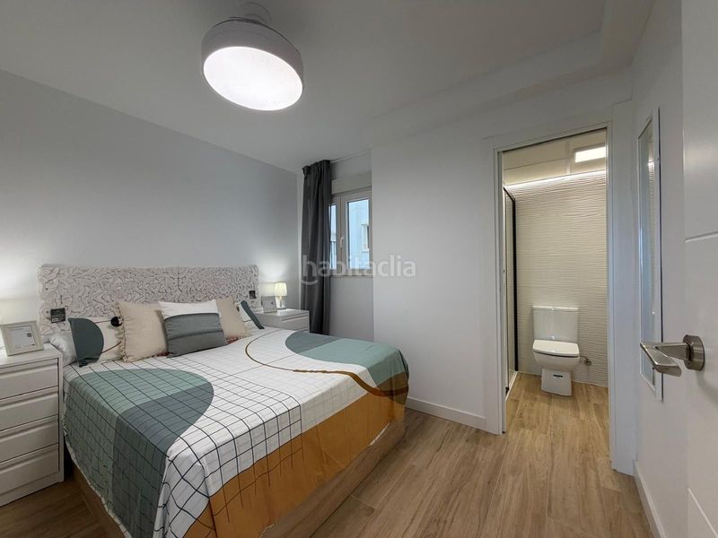 Foto 5131c254-5576-4839-b658-12786762eda8. Apartament amb aparcament piscina a Punta Prima Torrevieja