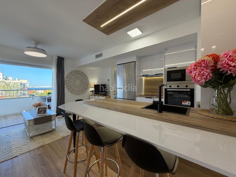 Foto cda5b5c6-818c-41a9-9026-f4afd379186d. Apartament amb aparcament piscina a Punta Prima Torrevieja