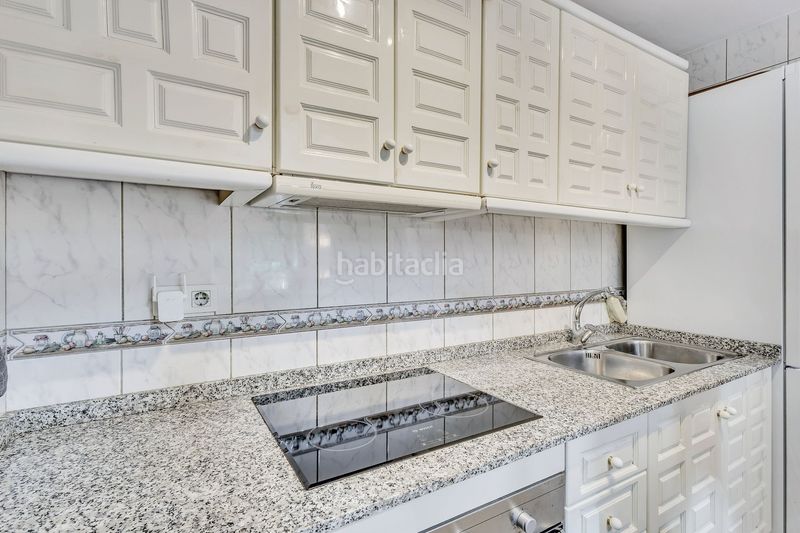 Foto a57cbb27-eec3-42a1-ba79-a024ebbab22b. Casa adossada a La Florida Orihuela